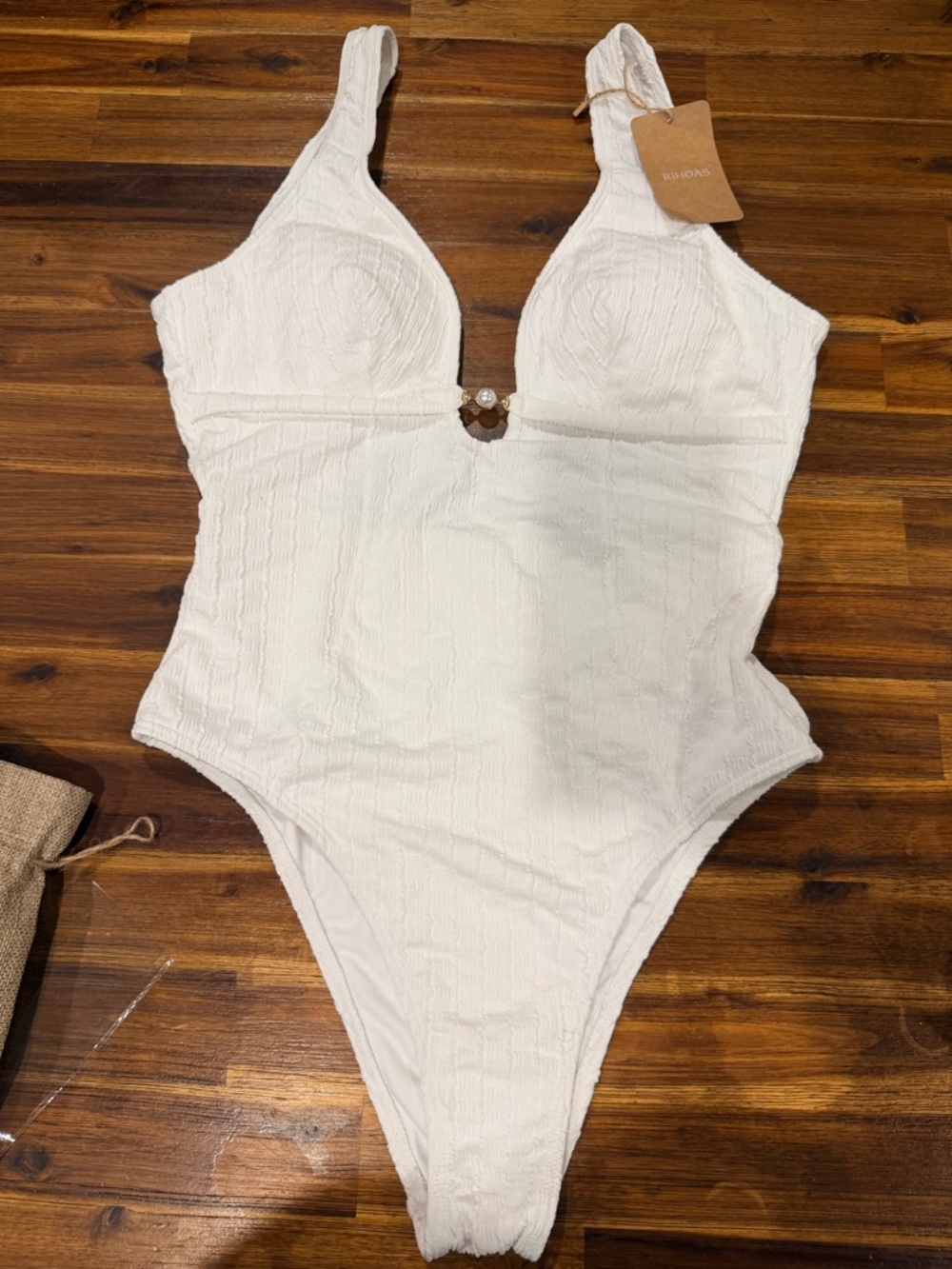 RIHOAS White Textured One-Piece Swimsuit with V-Cut and Ring Detail